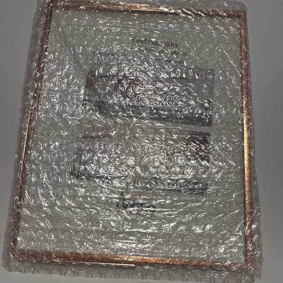 Gold Accent Picture Frame with Minimalist Design - Picture 6 of 7